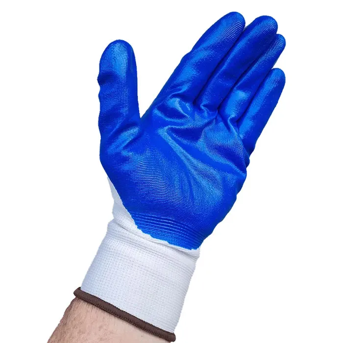 latex examination gloves by M